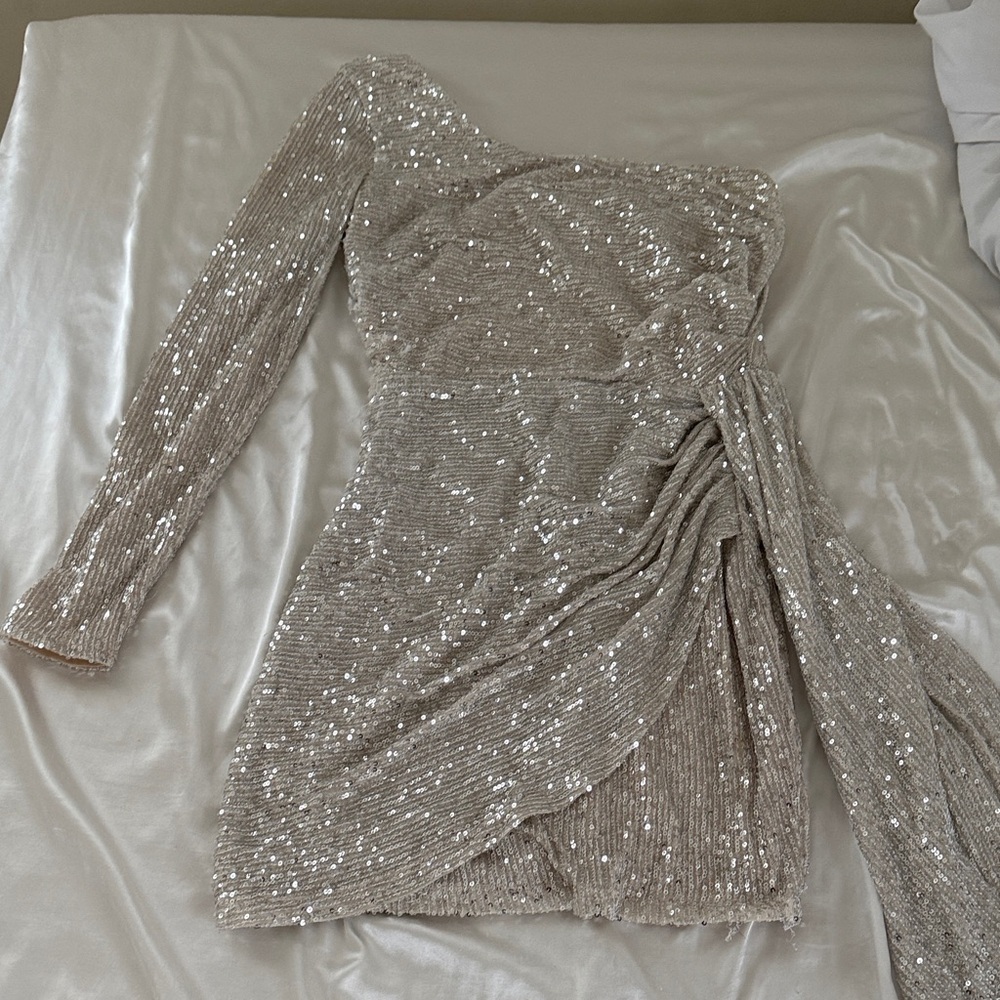 Windsor Silver Sequin One-Shoulder Dress